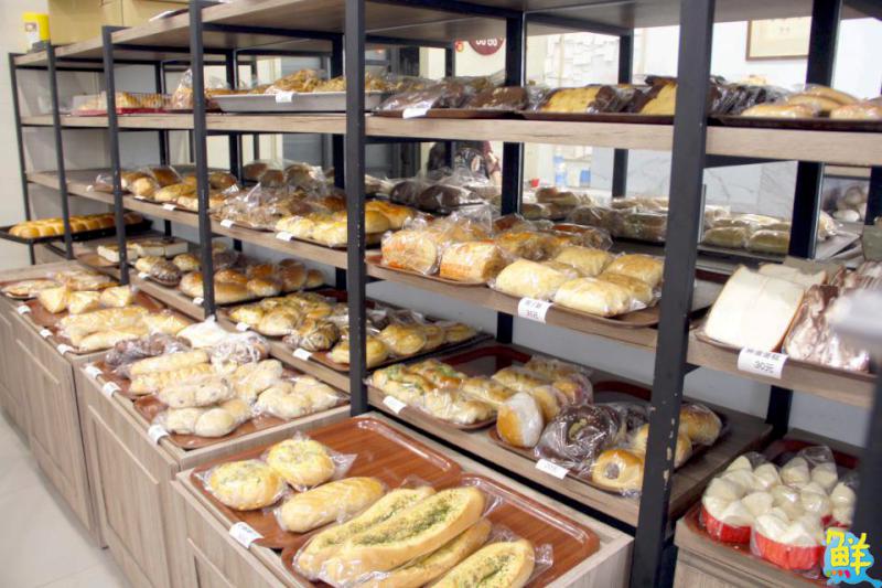 素食也能吃得很幸福!老字號 香甜甜素食麵包蛋糕店