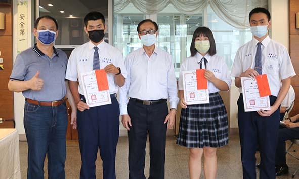 高英工商《了凡四訓》作文賽紮根品德教育 建準集團慈善基金會捐助10萬獎金