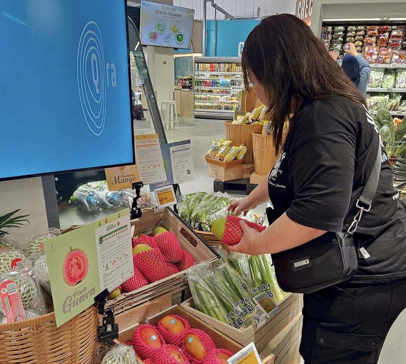 農業局114 年前進星馬推廣農產逾90場 台灣果食季、食品節主推高雄首選品牌