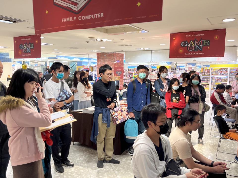 新光三越 高雄三多店《金蛇卡利High》 蛇舞春風好運福袋 1/17起APP線上開搶