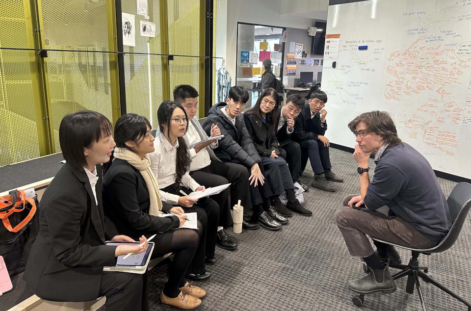 高師大文學院7師生姊妹校澳洲墨爾本大學移地教學 拜會駐外單位交流雙語政策等