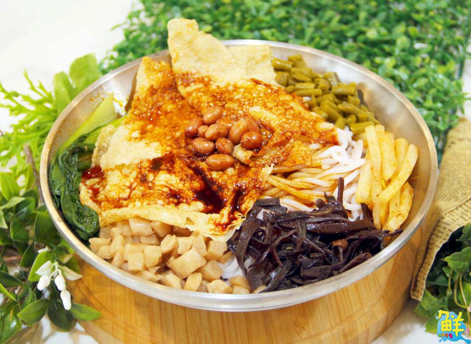 直衝腦門的美味! 僅此一家絕無分號 前任螺螄粉 酸辣鮮爽回味無窮