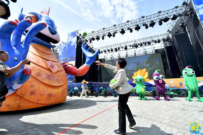 高雄場來了!客委會攜手紙風車劇團打造《燈怪》原創客家親子劇 於文化中心圓形廣場奇幻登場