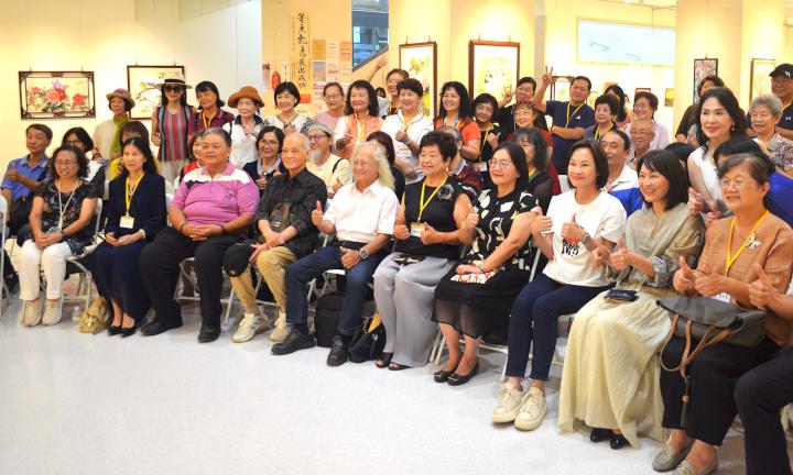 高市書畫學會《極藝弄彩》會員聯展 46名藝術家逾百件創作邀賞