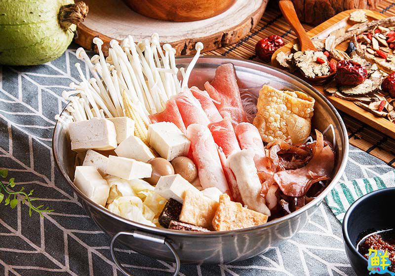 鍋物新星加盟新契機 品格up臭豆腐鍋 小資加盟 最強事業後盾讓你靠!