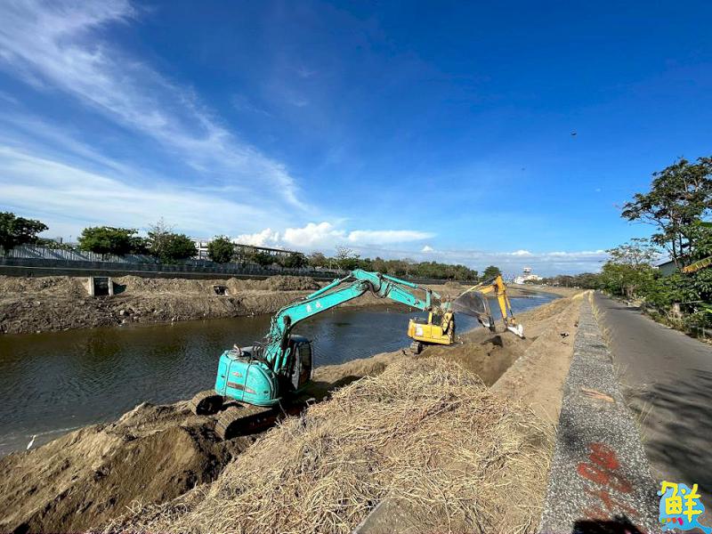 水利局完成橋頭與鳥松區排水清疏 為防汛注入強心針