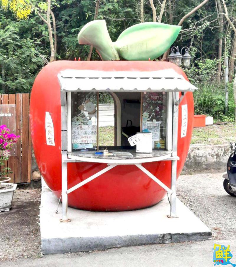 秘境收藏! 市郊外的桃花源 無名咖啡 不限時景觀餐廳超愜意