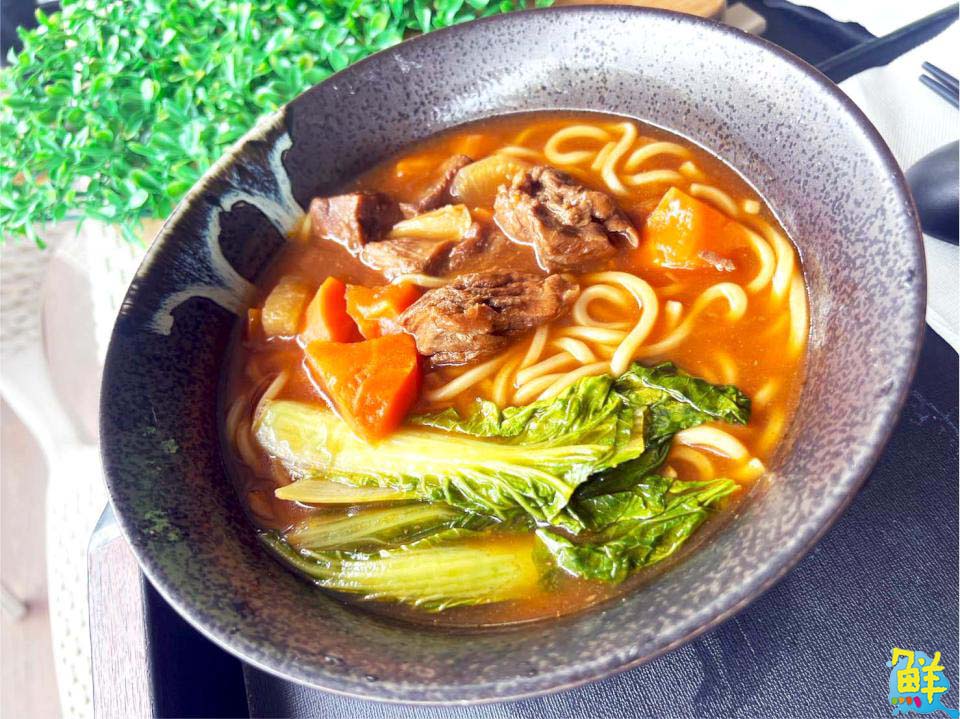 秘境收藏! 市郊外的桃花源 無名咖啡 不限時景觀餐廳超愜意