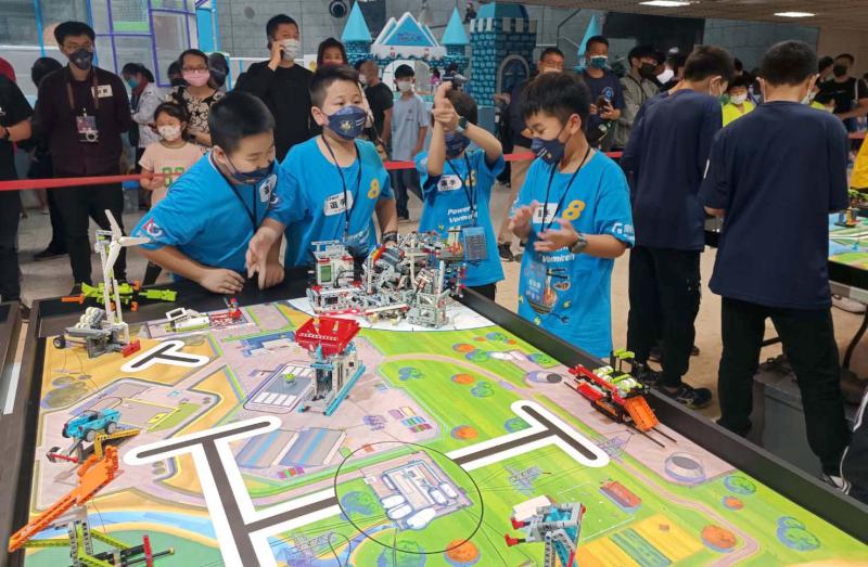 2022-2023 FIRST 機器人大賽台灣選拔賽科工館登場177隊參賽創歷史新高