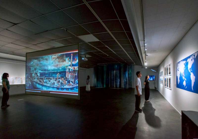 高市美術館KSpace高雄實驗場虛擬生肉特展 導演劉吉雄重構台灣越南難民營影像