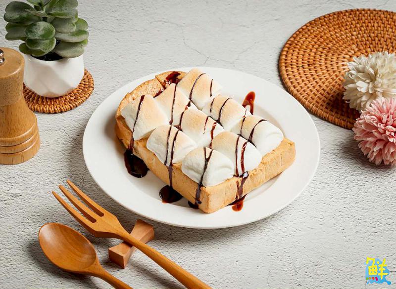 來自汪星加持的深夜食堂 柴柴啃吐司 讓鳳山饕客「啃」定的好手藝