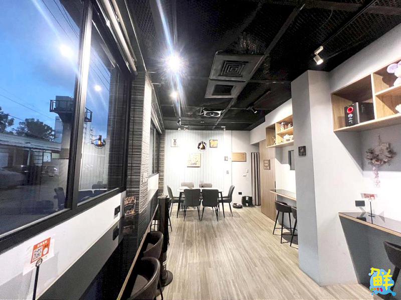 來自汪星加持的深夜食堂 柴柴啃吐司 讓鳳山饕客「啃」定的好手藝