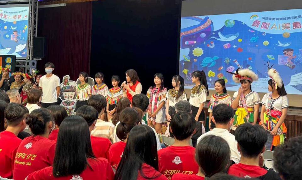 樹德家商國文科跨域教學成果發表 幼保、照服科課程融入原民文化、人工智慧