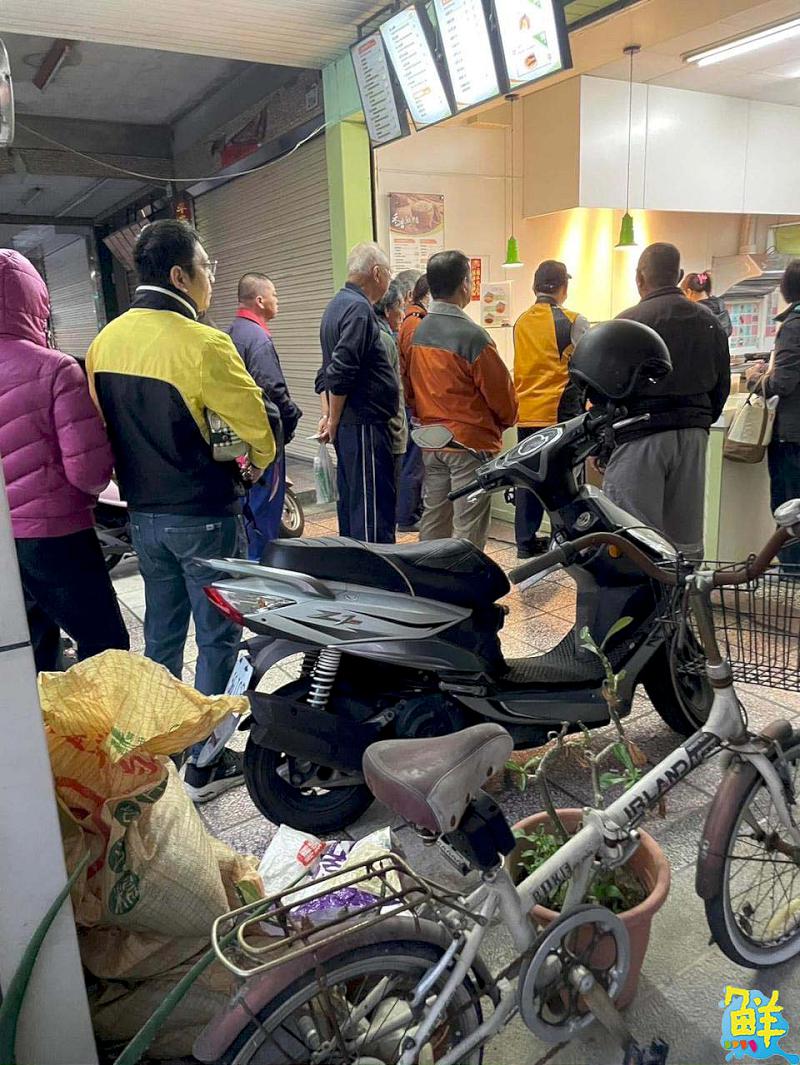口碑好評不間斷! 楠梓人氣早點 三米飯糰 熱騰騰送到您手中