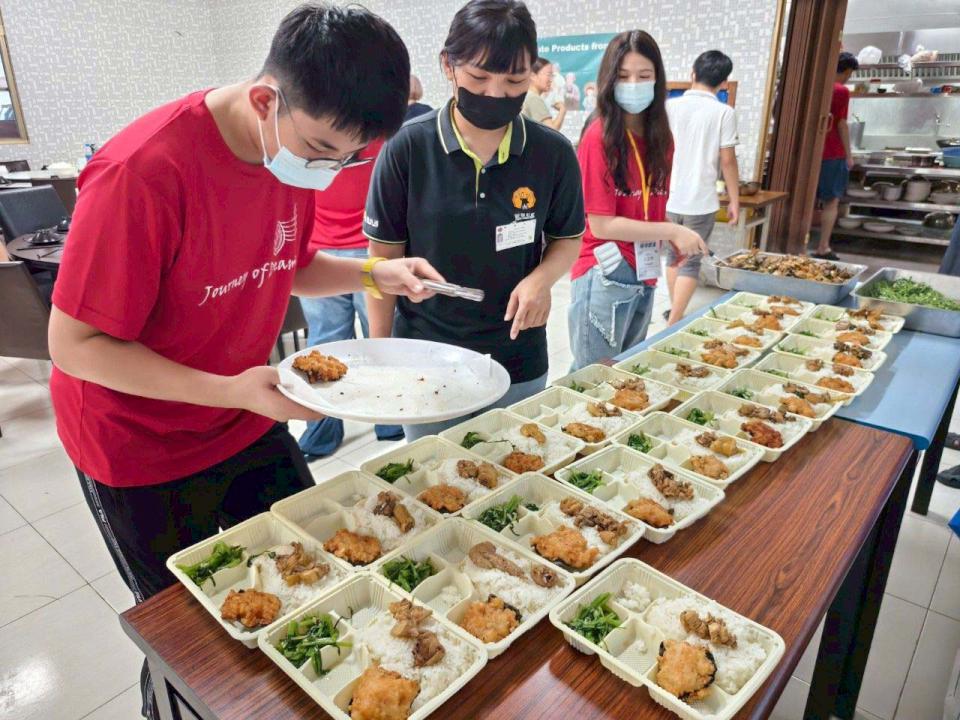 農業局推區域整合根留農村計畫 六龜新開部落國際志工探索營二梯聚焦綠色照顧