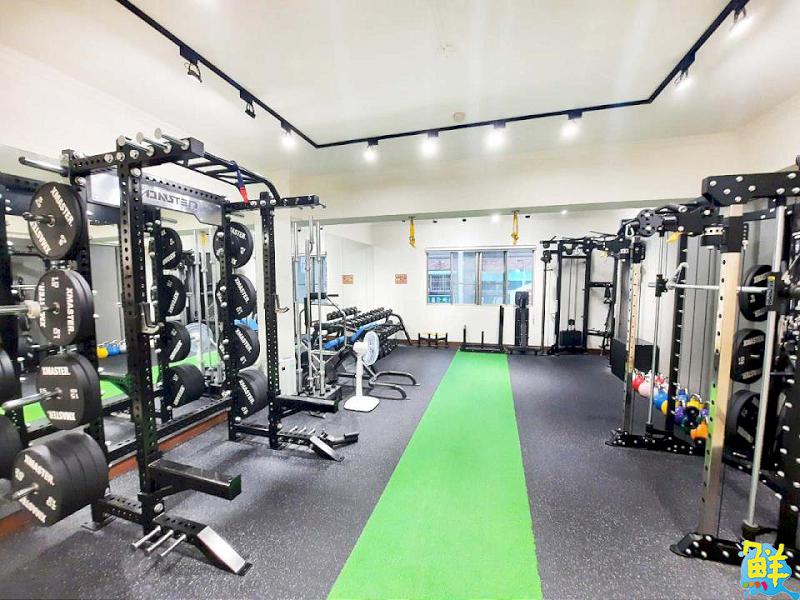 運動健身小白好夥伴 力曼運動LIMAN GYM 專業教學與您攜手前行 重拾身體原動力