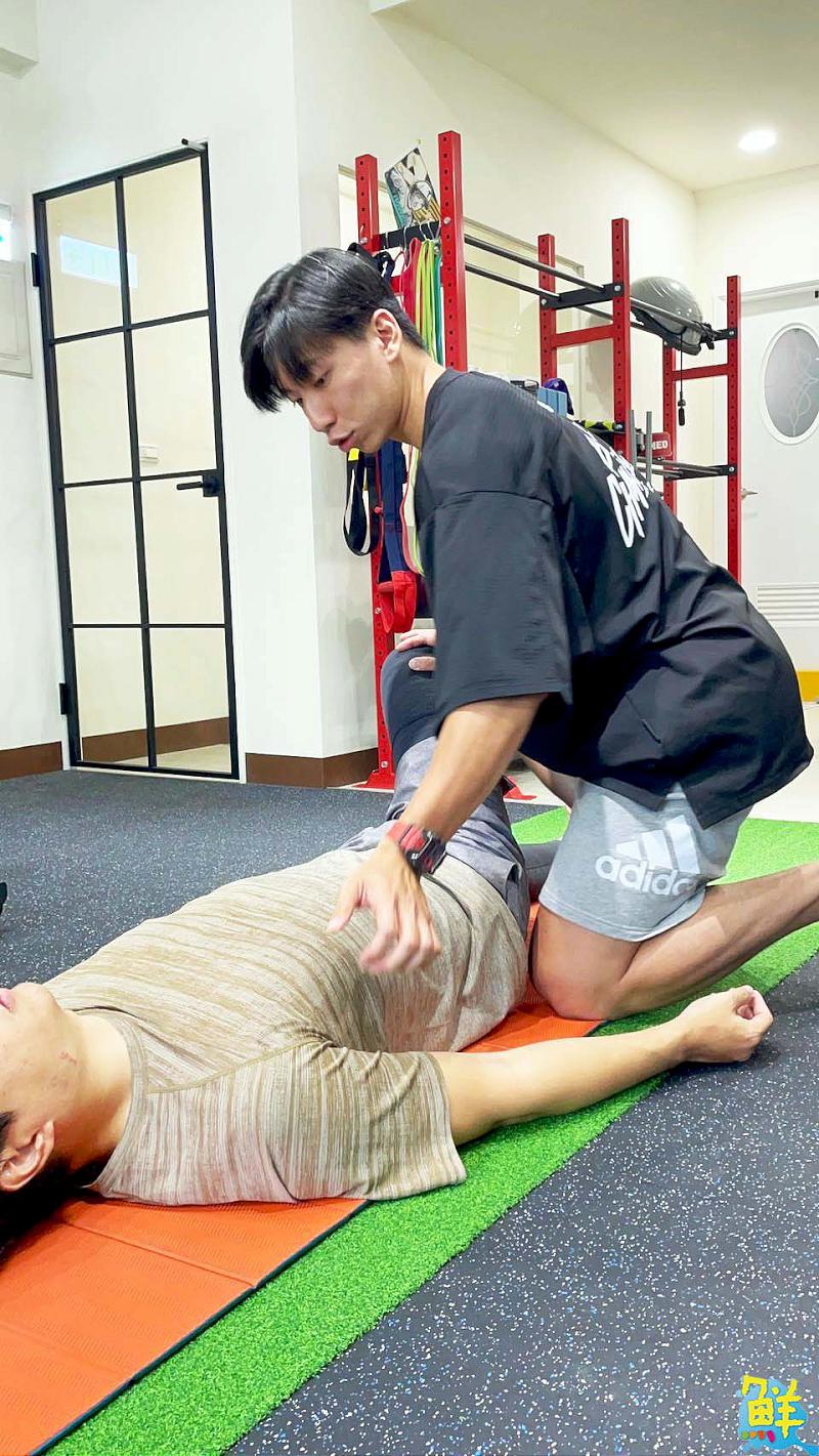 運動健身小白好夥伴 力曼運動LIMAN GYM 專業教學與您攜手前行 重拾身體原動力