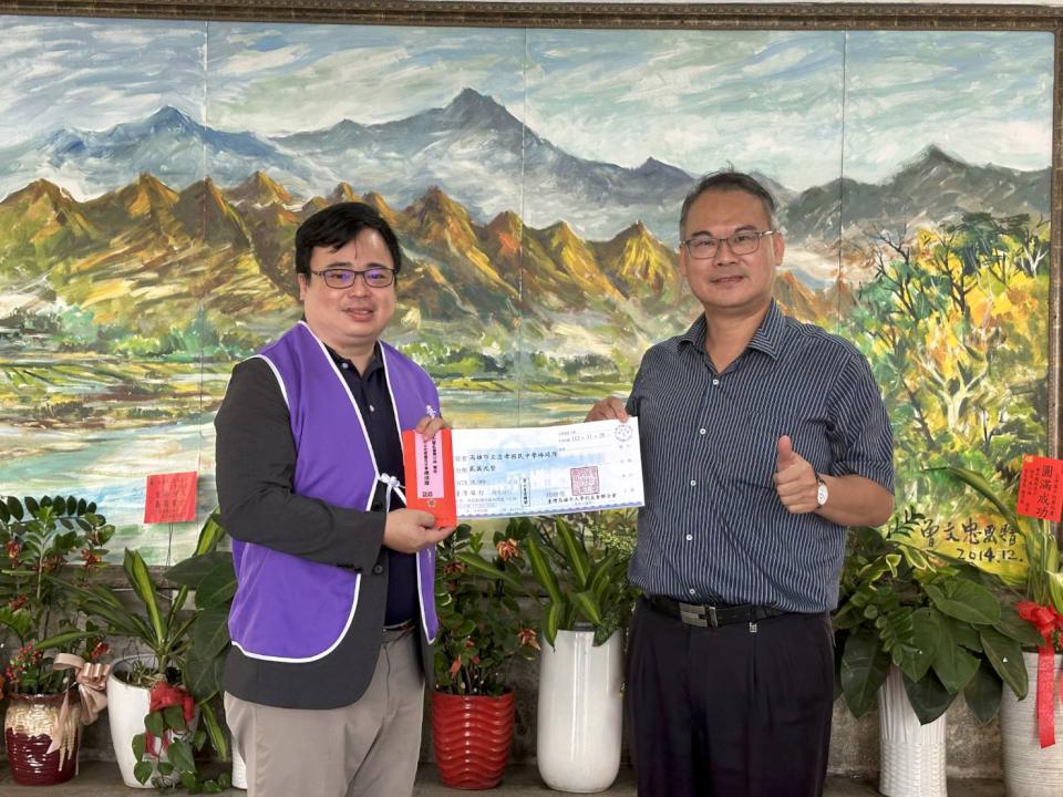 雄大會贈加菜金2萬元 鼓勵高市鳳山區忠孝國中棒球隊持續精進