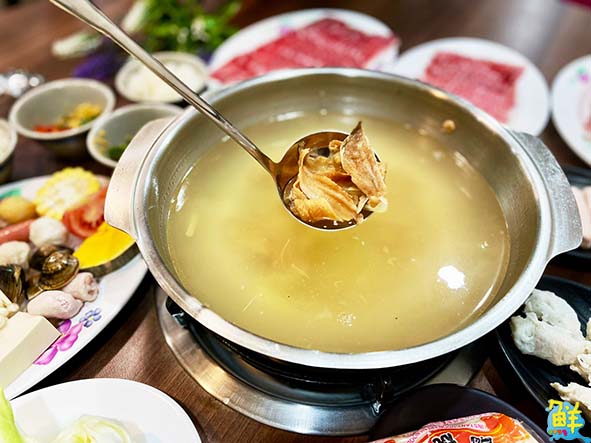 福虎春節不打烊 年節海派鍋聚朝聖地 旗津‧芬饗汕頭火鍋 滿口餘香暖上心頭