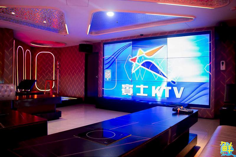 賓士KTV台鋁店 7/26起試營運 打造高雄全新娛樂地標 首波「開嗓三重奏」優惠活動登場