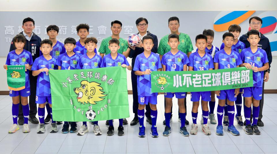 毒防局市政會議簡報創新方案成果 陳其邁：完善通報資源媒合強化各里毒防應對策略