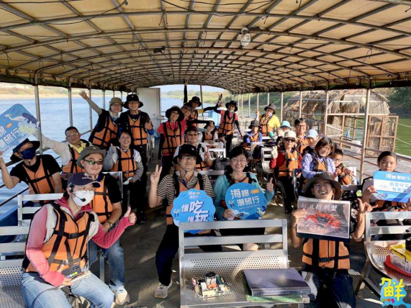 「海線潮旅行」成團即補助4,500元!力推高雄絕美瀕海5區最潮風情