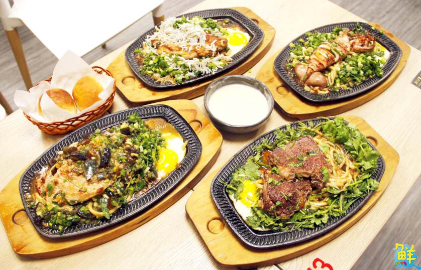 創意牛排天花板 萬師父牛排 震撼您的視覺與味覺感受