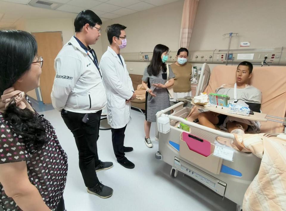 楠梓高中蔡士博114年全中運自由車公路賽不慎受傷 高醫岡山醫院綠色通道後送