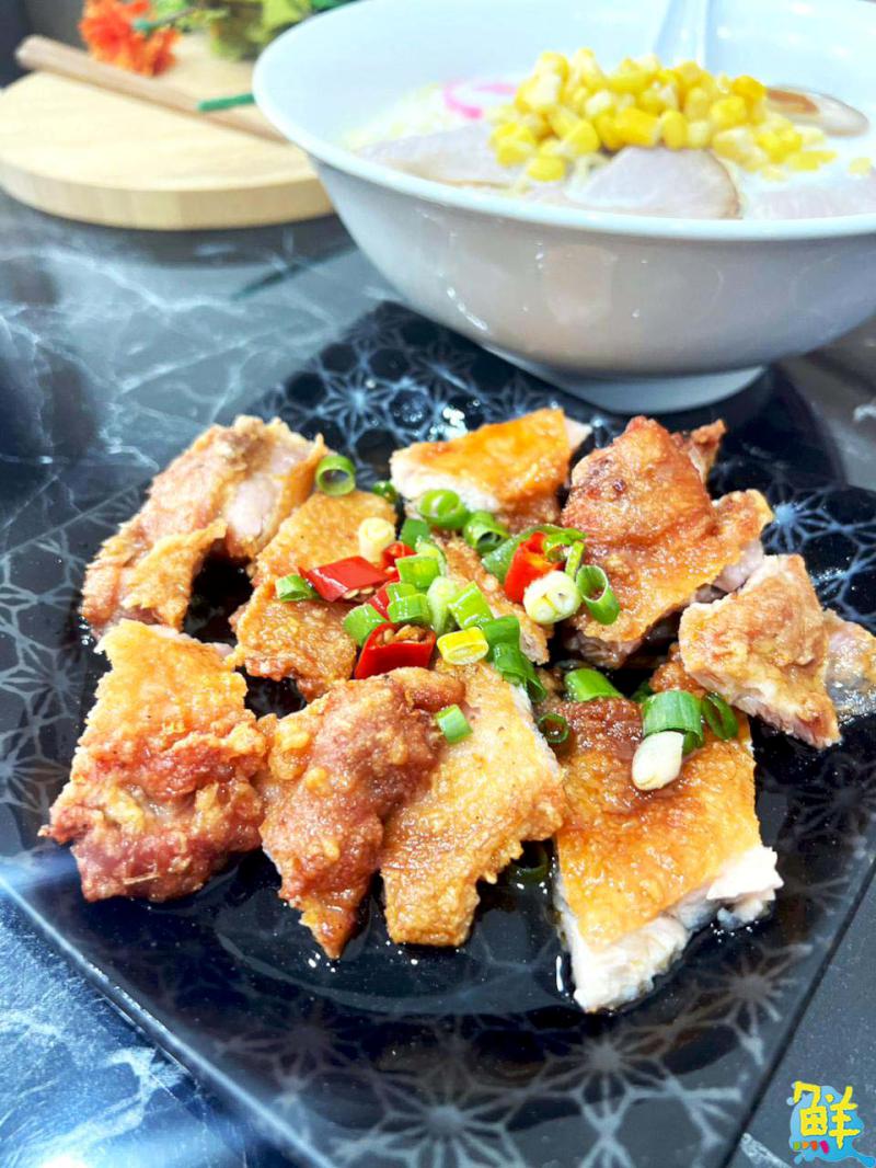 楠梓高CP首選 珍珍珍日本拉麵 湯好料多麵夠勁 一吃就上癮碗碗滿意