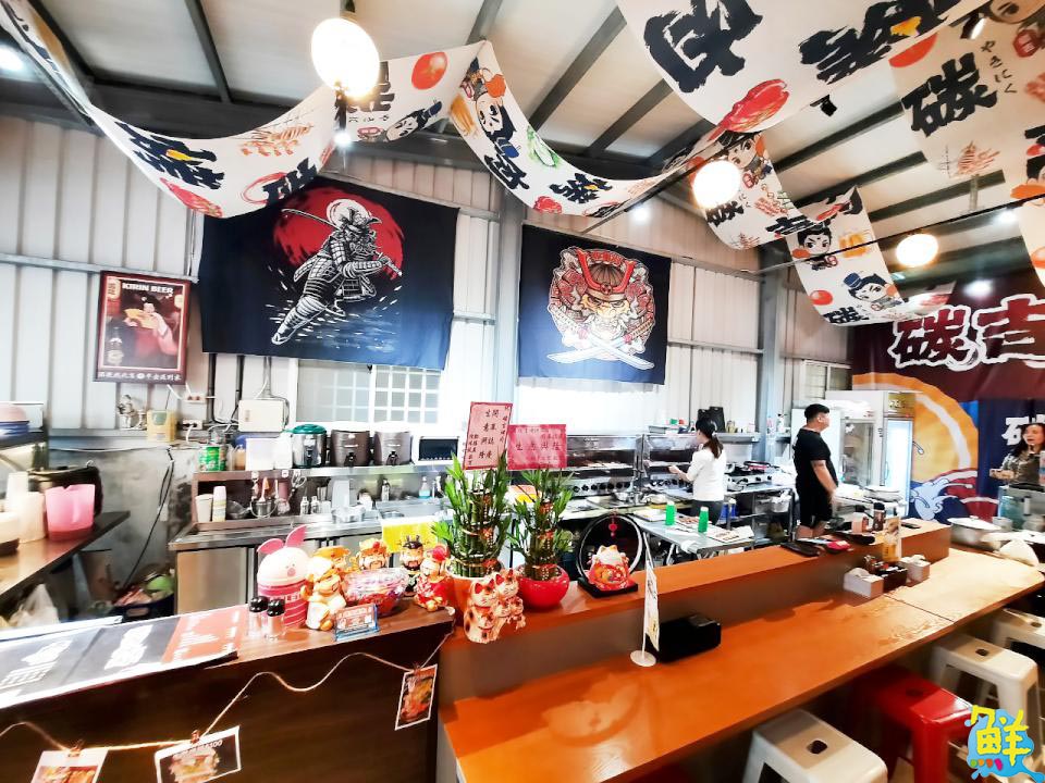 烤肉攤車名店終於有實體店面囉! 制霸楠梓 碳吉烤肉 碳烤香氣魅力無法擋