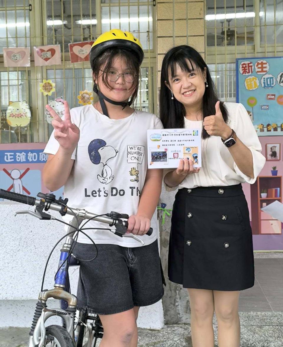 深水國小第二屆自行車安全駕訓 學生完成三部曲計畫開心領駕照