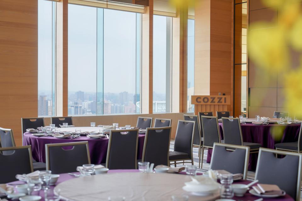 和逸飯店•高雄中山館Cozzi THE Roof餐廳年末獻禮 消費滿額贈萬元住宿券