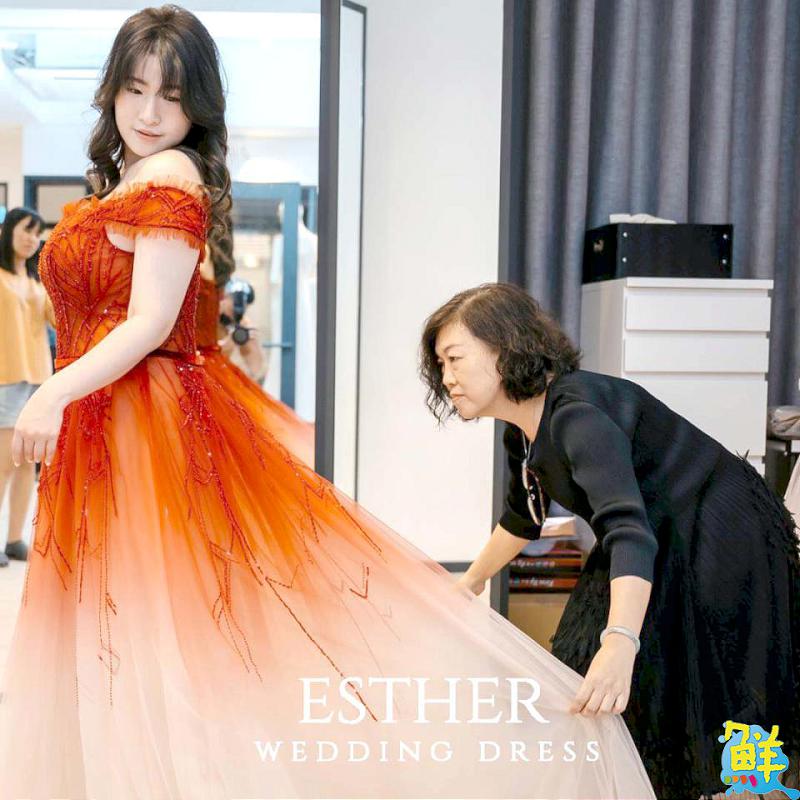 陪您步入紅毯的溫柔同行者 艾絲特手工婚紗 為每一位新娘 縫製屬於她的星光