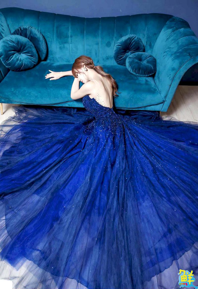 陪您步入紅毯的溫柔同行者 艾絲特手工婚紗 為每一位新娘 縫製屬於她的星光