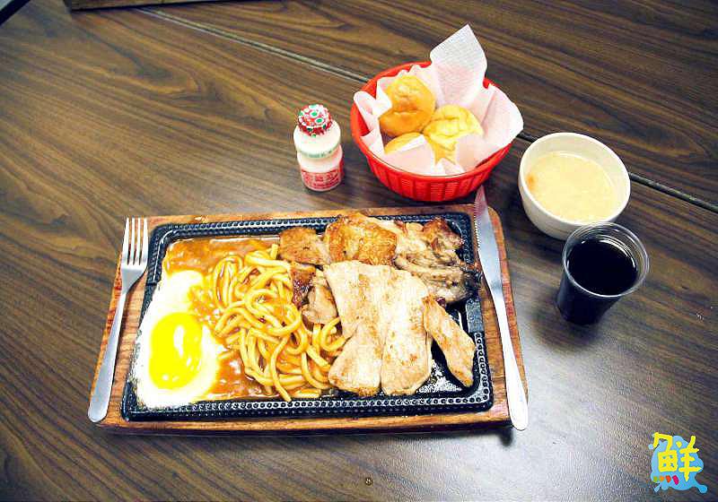 牛排控的最愛! 楠梓火紅新寵兒 青春部牛排 物超所值無可挑剔