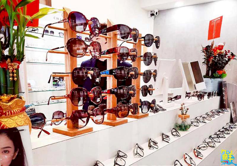 眼鏡達人親自為您服務! 晨昕眼鏡河堤社區配鏡新焦點