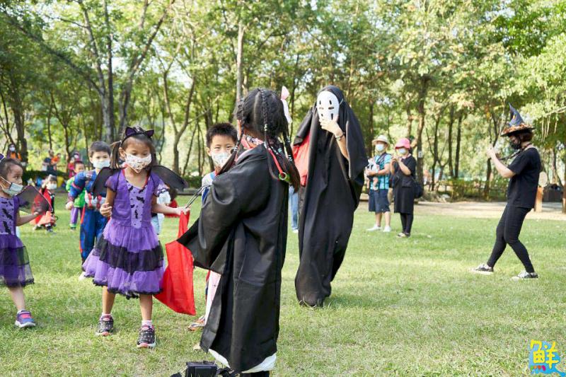 熱鬧十月就到柳營尖山埤狂歡趣! 以萬聖造型、國慶藍白紅穿著入園免門票