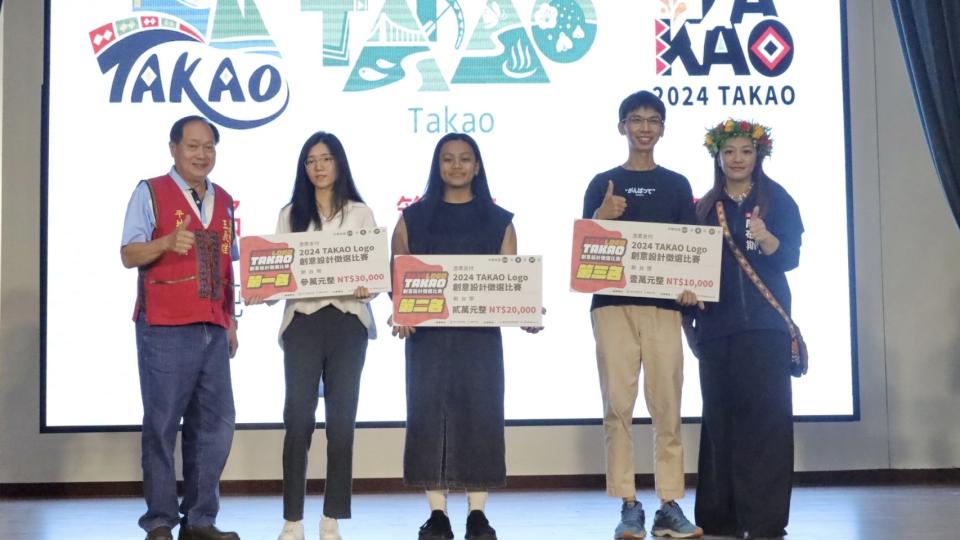 燃燒生命灼亮藝術 查馬克高富村木雕藝術展溫馨開展