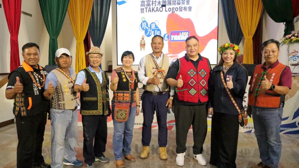 燃燒生命灼亮藝術 查馬克高富村木雕藝術展溫馨開展