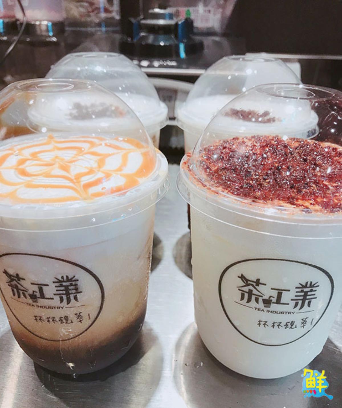 【茶工業-瑞隆店】跟著少女喝飲料~ 超療癒氣泡飲好夢幻 跟風黑糖鮮奶熱潮!QQ黑糖波霸鮮奶發燒中