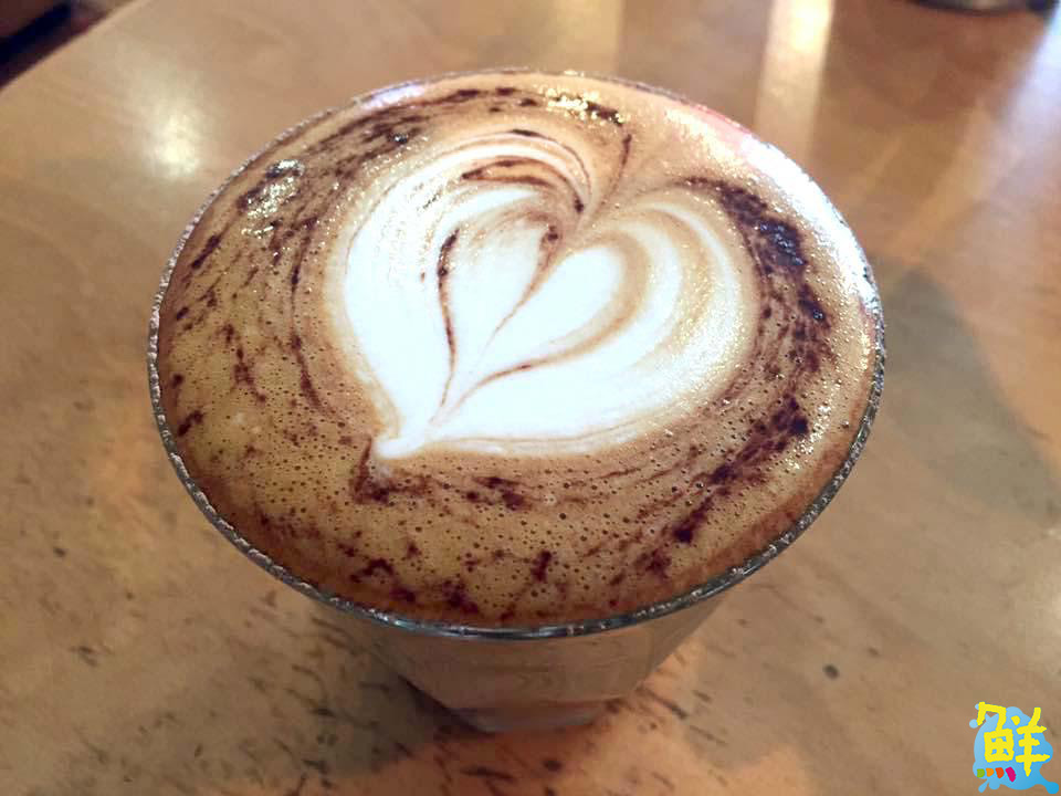 品味咖啡 享受生活 三民區文青推薦!Loojo coffee路久咖啡 年年暖心陪伴您