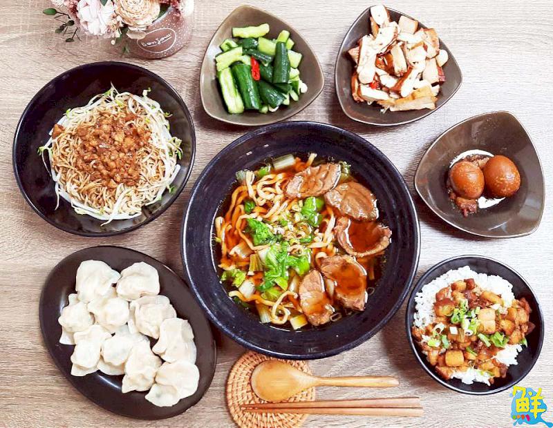 銅板美食隱身巷口 巷仔口牛肉麵 用麵食交陪鳳山饕客