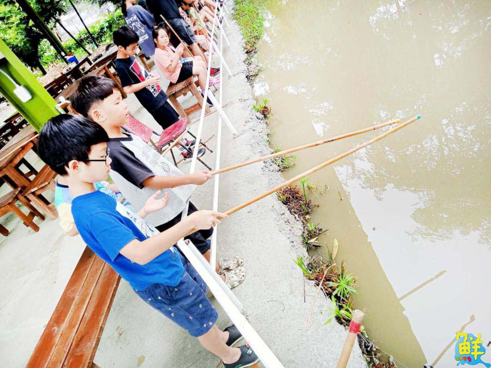 自由翱翔快樂不受限 築夢未來 精彩可期 課本沒有教的來 竹蜻蜓 教給你