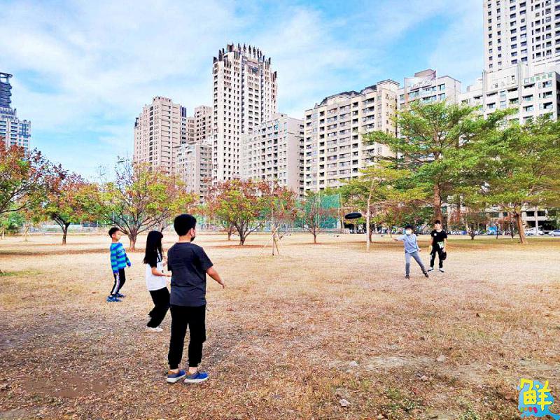 自由翱翔快樂不受限 築夢未來 精彩可期 課本沒有教的來 竹蜻蜓 教給你