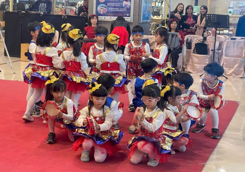 高榮攜手生蓮慈善、惠民醫療救濟基金會 合辦金蛇迎春新年音樂會