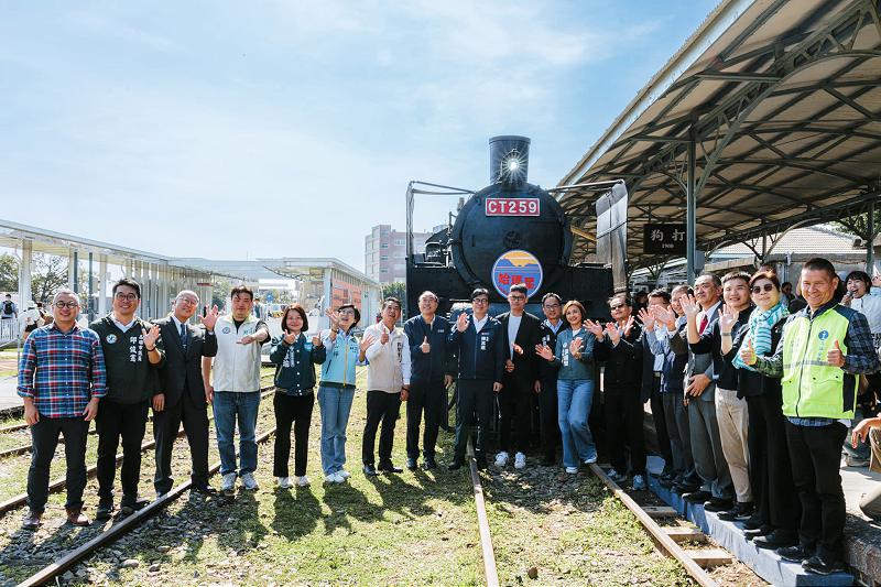濱線觀光列車哈瑪星號開航週六日國定假日行駛 創意鐵路便當等三主題系列活動接力
