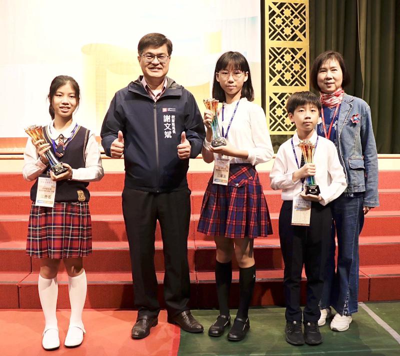112年全國語文競賽高市45名選手、1團隊同獲特優 教育局前進中山工商頒獎嘉勉