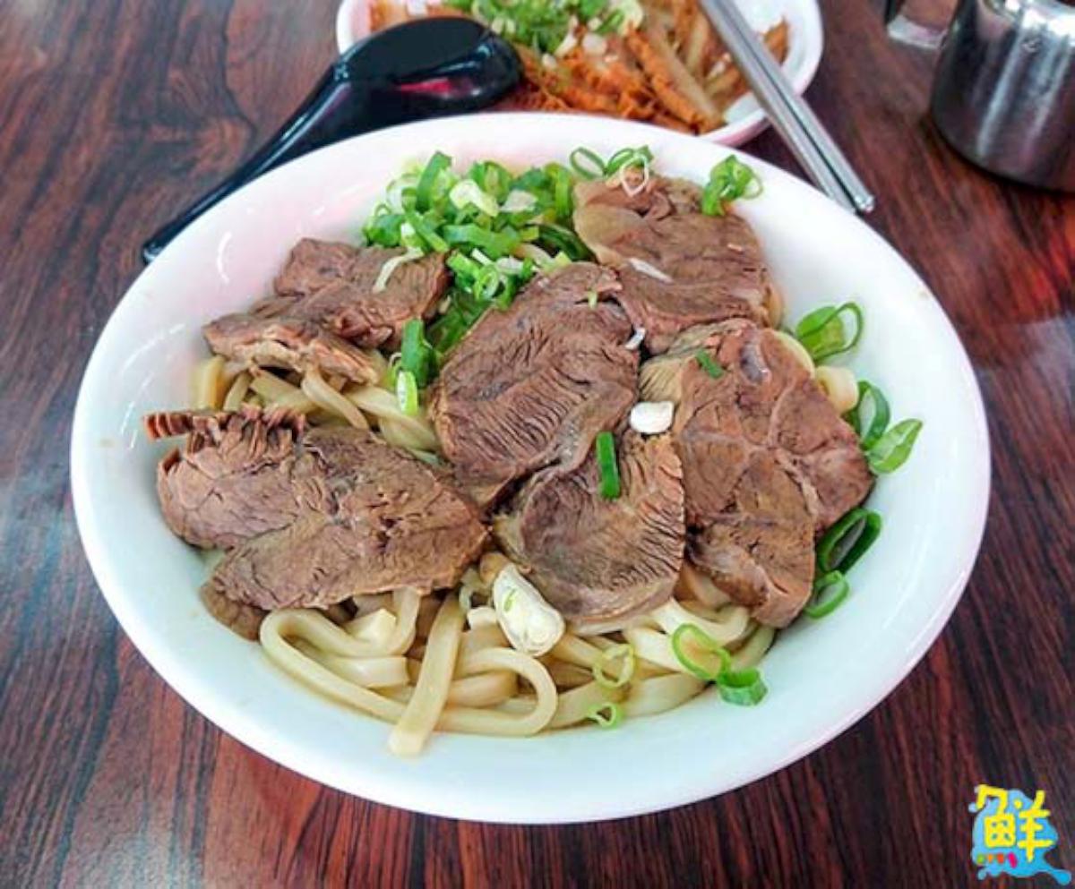 銘邦港園牛肉麵 鹽埕非吃不可第三代老字號名店