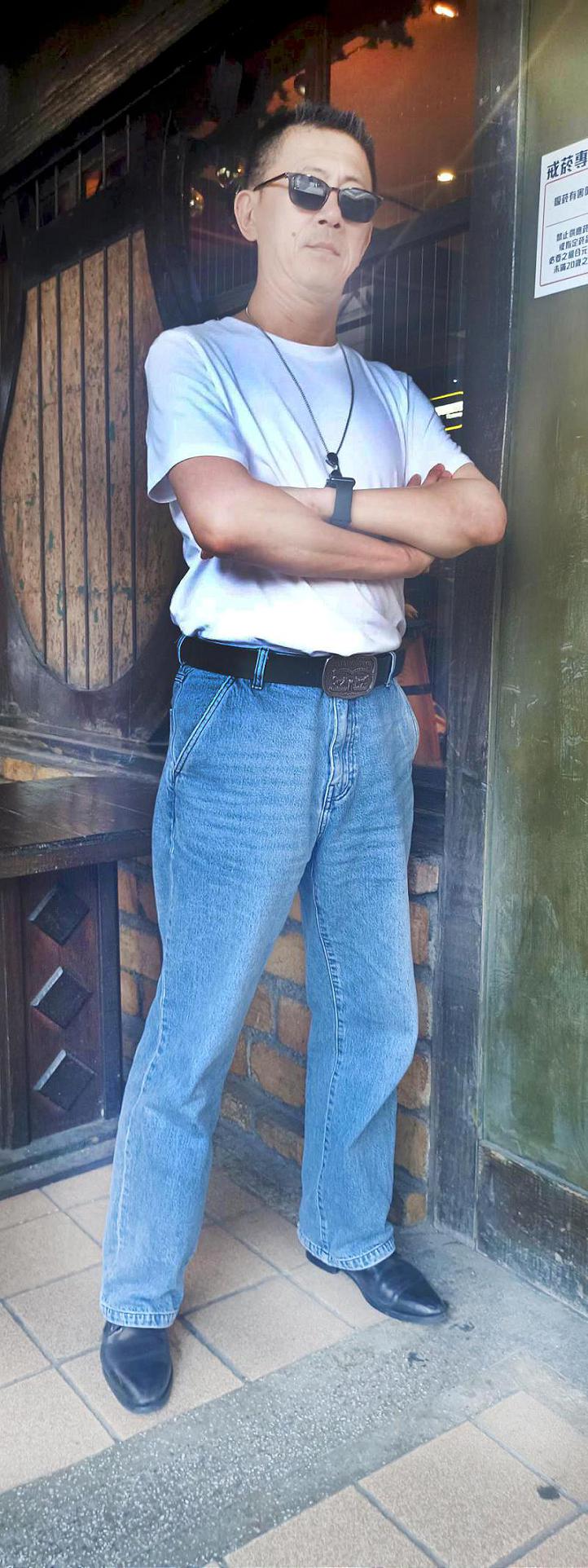 【第311期】前重唱組合成員李驥現身高雄PUB音樂餐廳 登台獻唱經典代表作饗樂樂迷