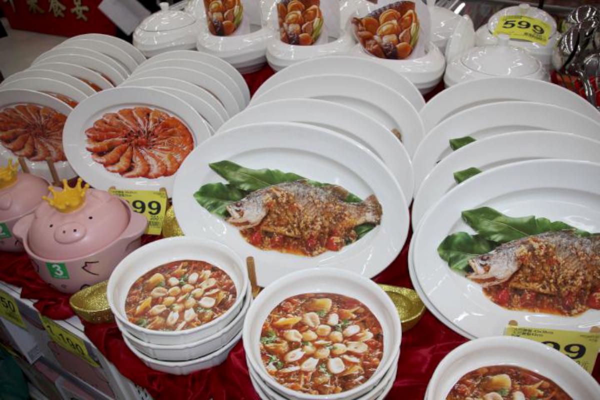 家樂福串連量販、超市、網購服務一條龍 精選團圓年菜消費滿額贈折價券